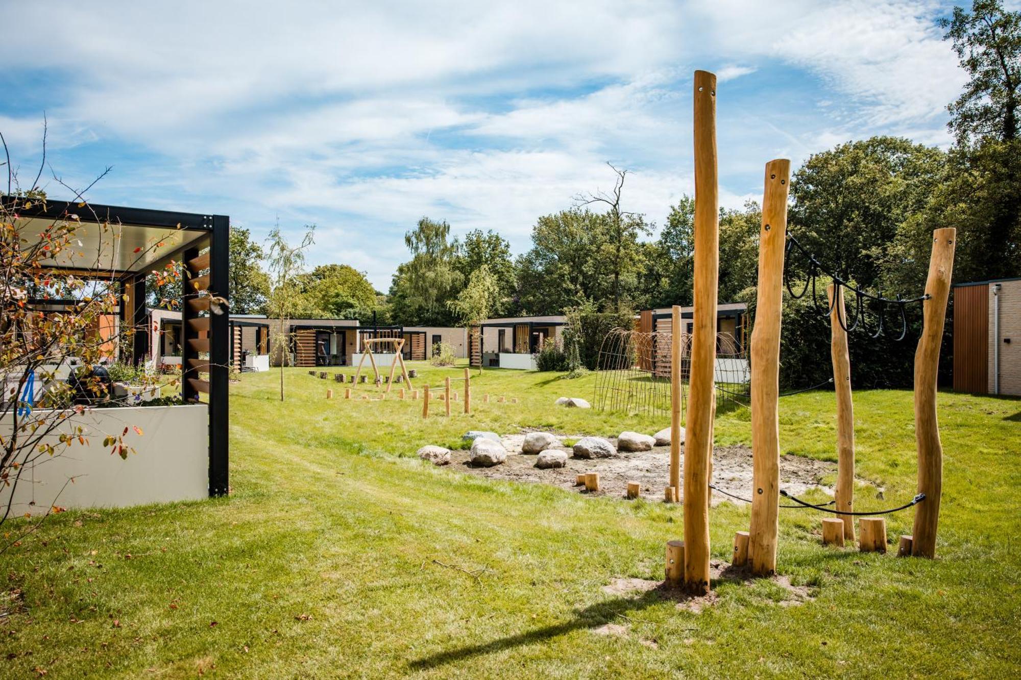 Recreatiewoning 'Dwergarend' Villa Voorthuizen Luaran gambar