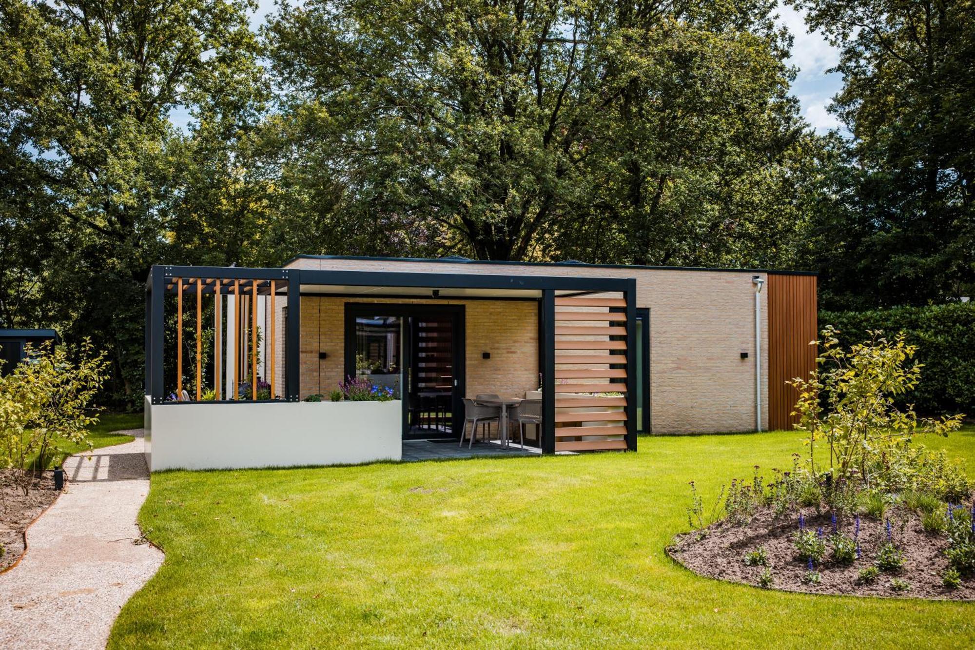 Recreatiewoning 'Dwergarend' Villa Voorthuizen Luaran gambar